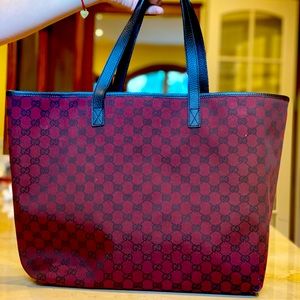 GUCCI Monogram Red Canvas Large Bag 100% Authentic